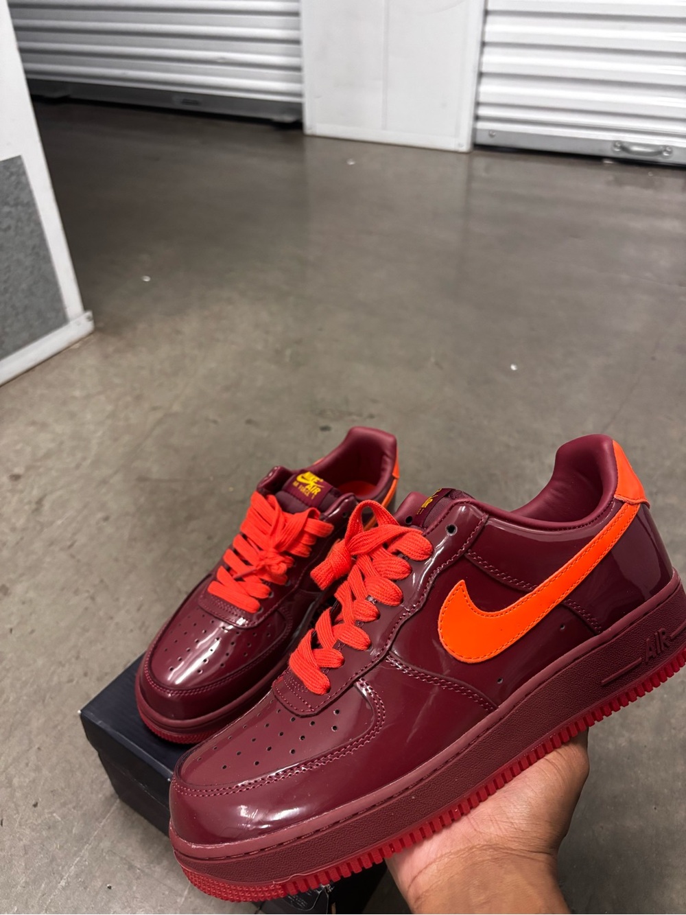 Nike Men’s Air Force 1 - Burgundy Upper with Bright orange Laces - Picture 4 of 5